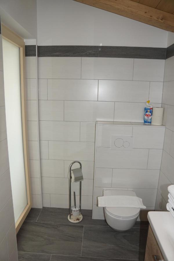 אלמאו Appartement Ingrid מראה חיצוני תמונה